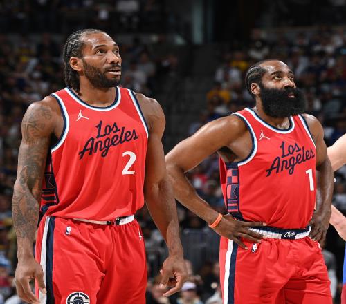 中后场紧凑 中后场紧凑